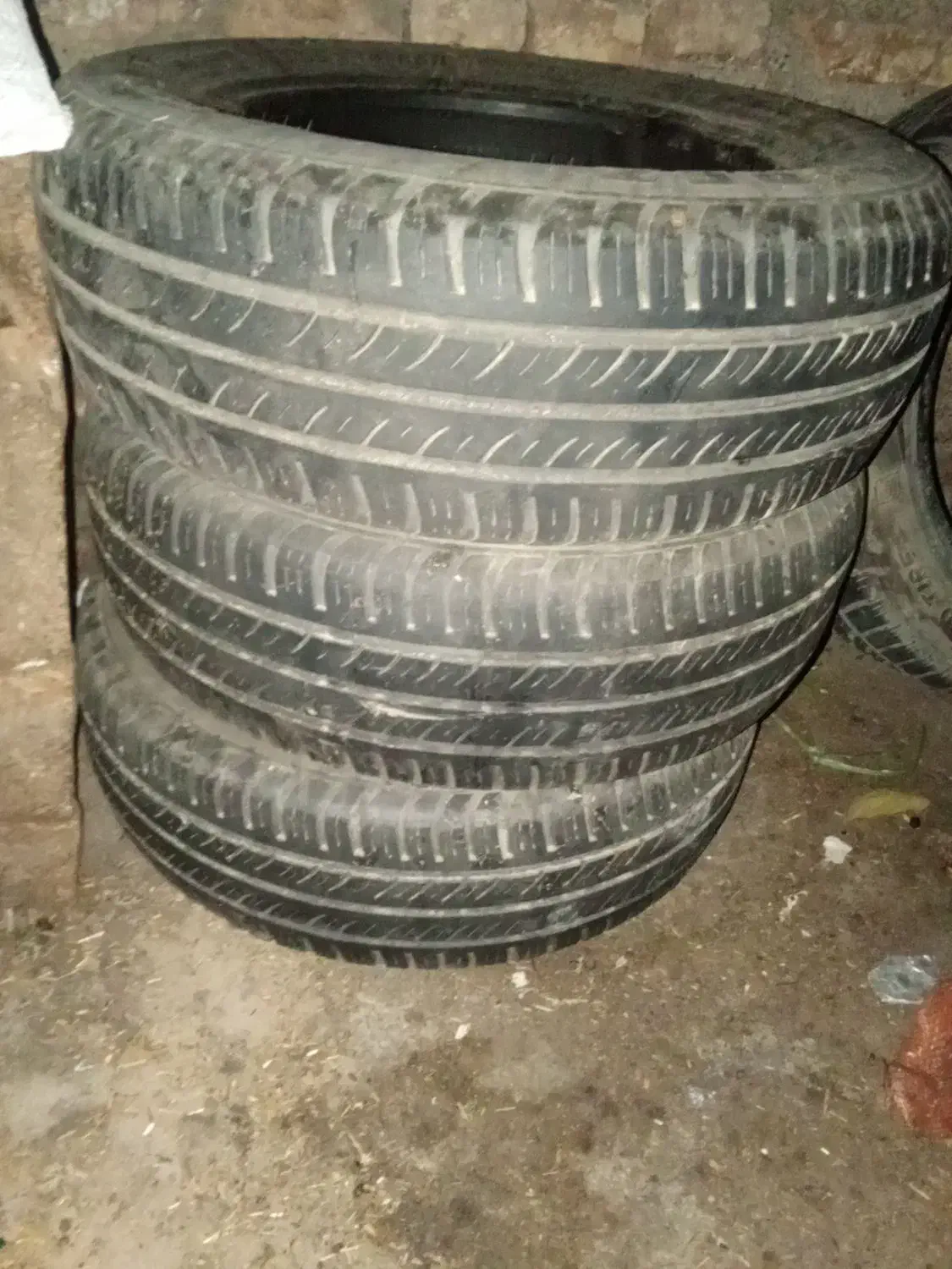 لاستیک بارز رینگ 14|قطعات یدکی و لوازم جانبی|گرگان, |دیوار