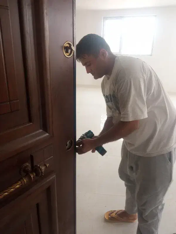 نصب  درب ضد سرقت و داخلی|خدمات پیشه و مهارت|اسلام‌شهر, مطهری|دیوار