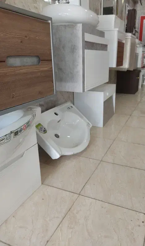 ست کامل روشویی باقیمت استثنایی ۴میلیون|لوازم سرویس بهداشتی|الوند, |دیوار