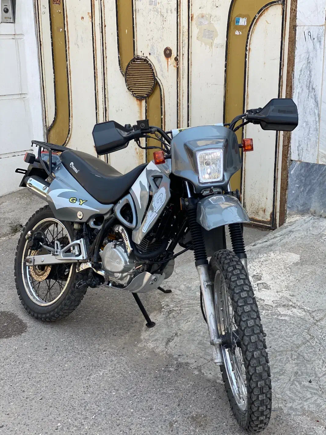 تریل ۲۵۰ استارتی درجه یک|موتورسیکلت|لنگرود, |دیوار