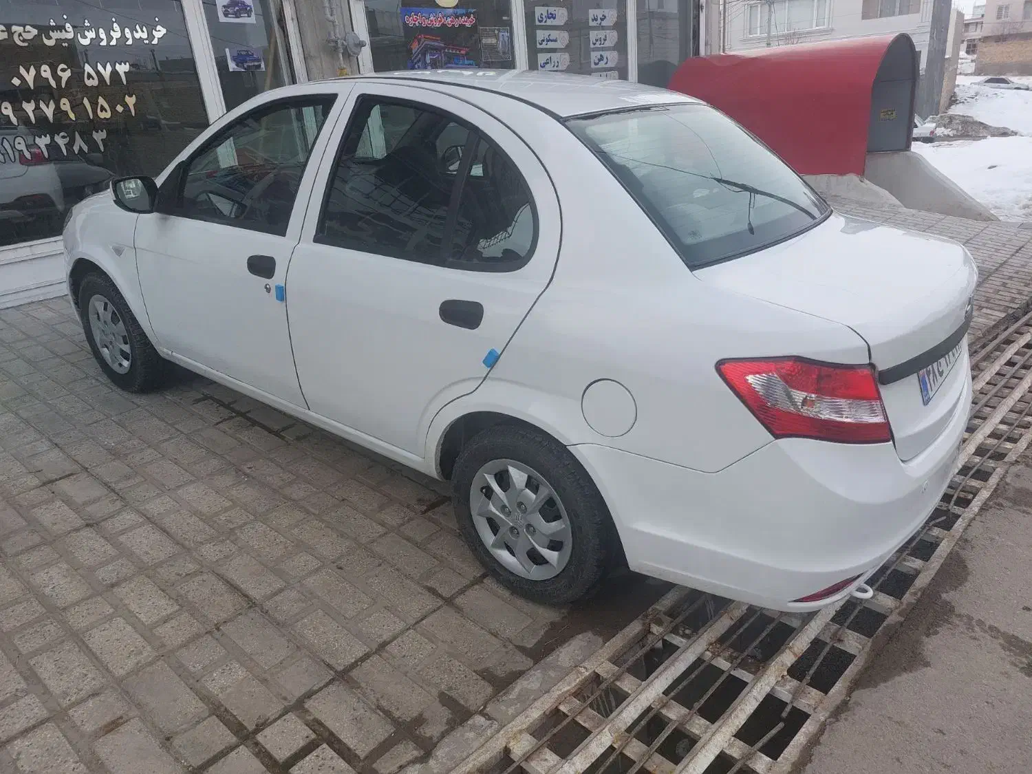 ساینا مدل ۹۸|خودرو سواری و وانت|قیدار, |دیوار