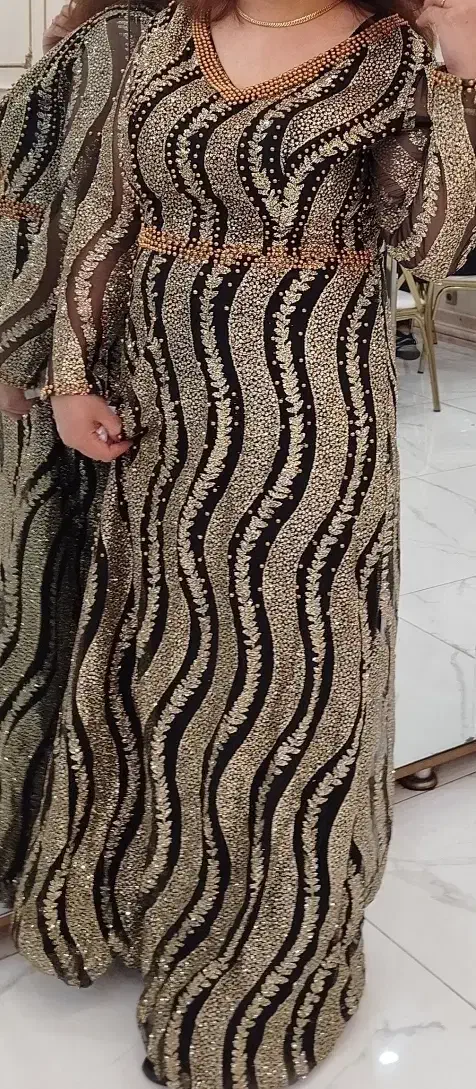 پیراهن مجلسی شیک سالم در حد نو|لباس|رباطکریم, رباطکریم|دیوار