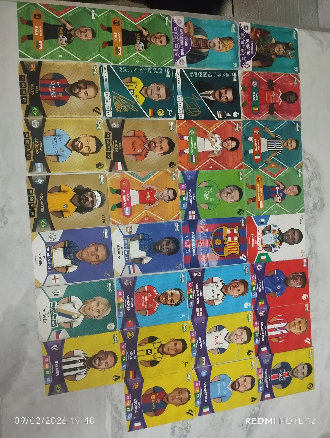 کارت کیمدی|اسباب‌‌بازی|میانه, |دیوار