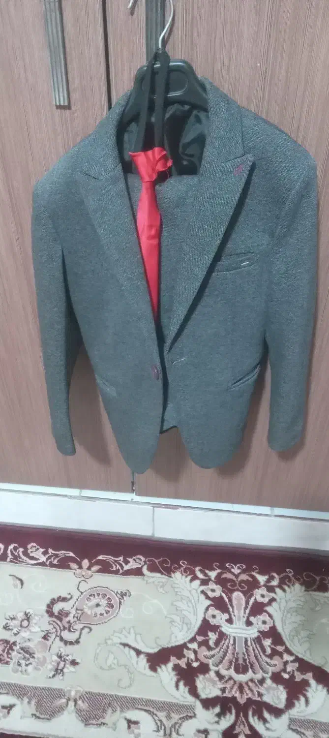 با سلام یک دست کت وشلوار|لباس|همدان, |دیوار