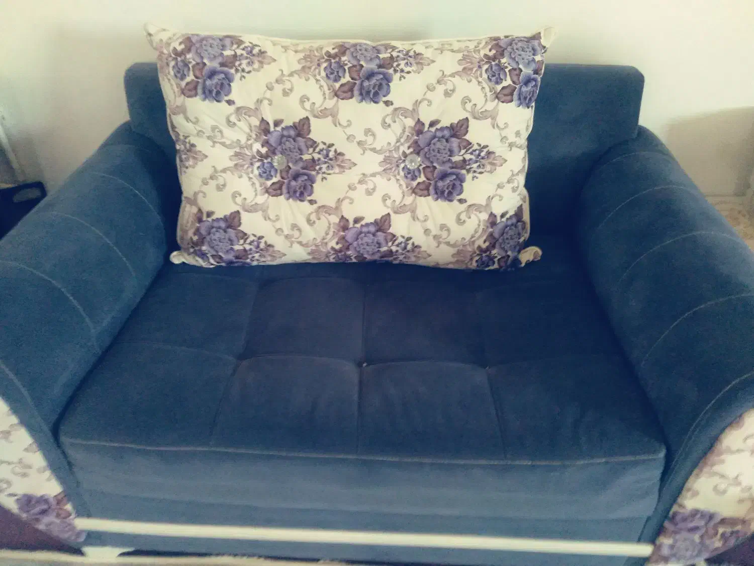 یک دست مبل هفته نفر با سه عدد میز چوبی|مبلمان خانگی و میز عسلی|گل تپه, |دیوار