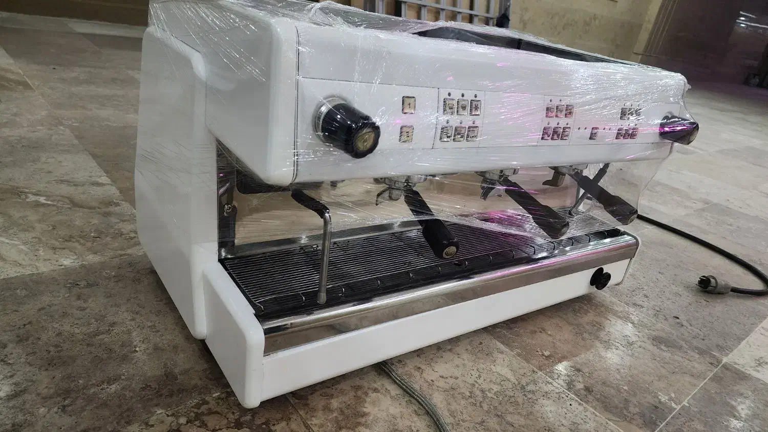 دستگاه اسپرسو صنعتی دلاکورته Dallacorte نو .|کافیشاپ و رستوران|رباطکریم, رباطکریم|دیوار
