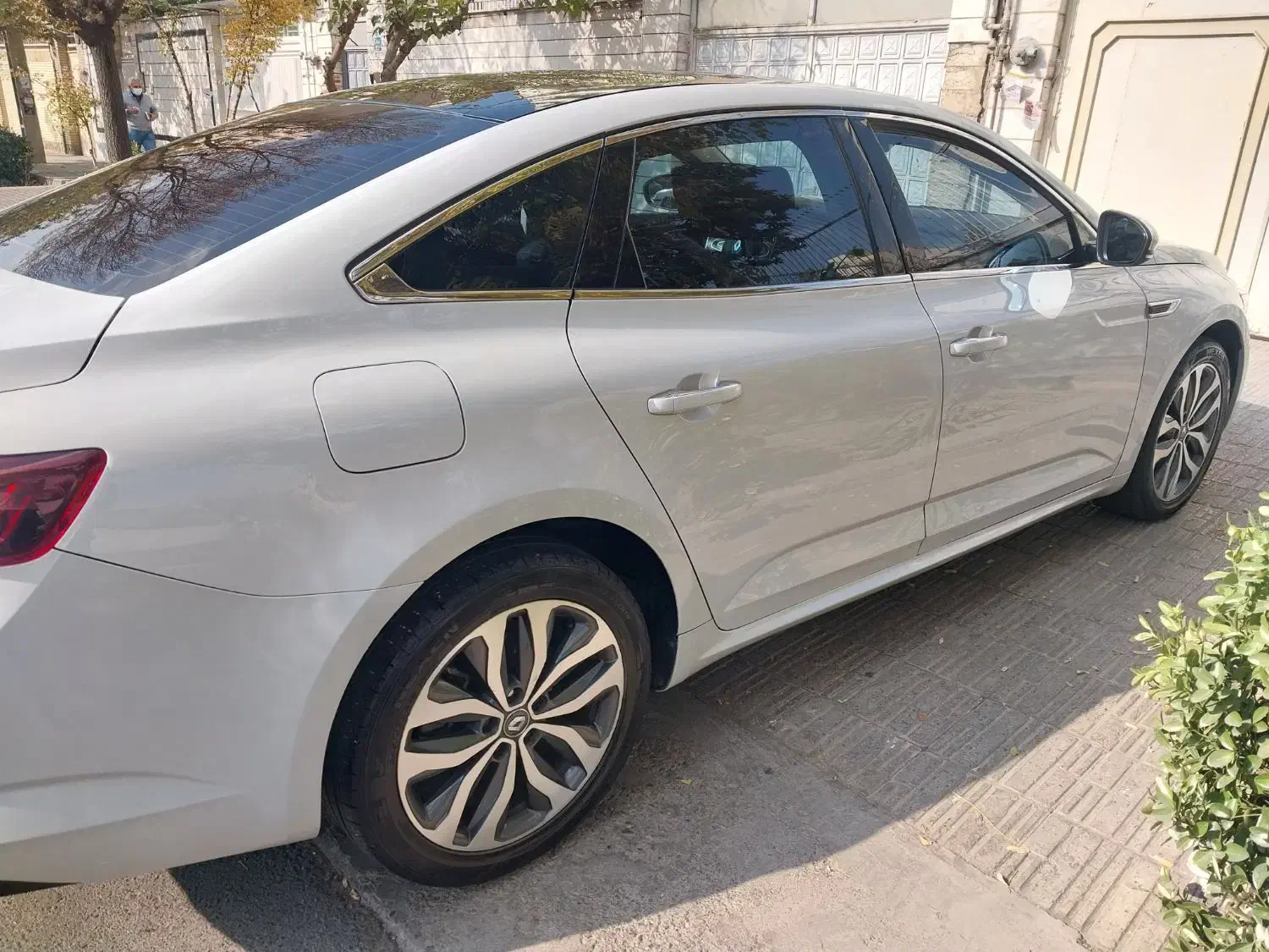 خودروی تالیسمان ۲۰۱۷ فول|خودرو سواری و وانت|تهران, پردیسان|دیوار