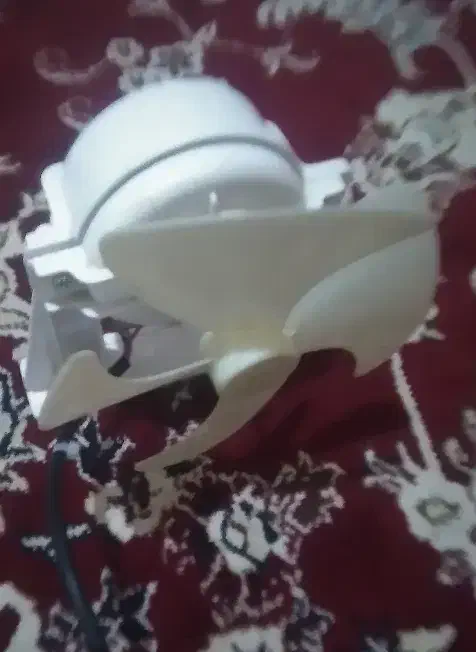 ۱ عدد فن|پنکه و تصفیه‌کنندهٔ هوا|خرمشهر, |دیوار