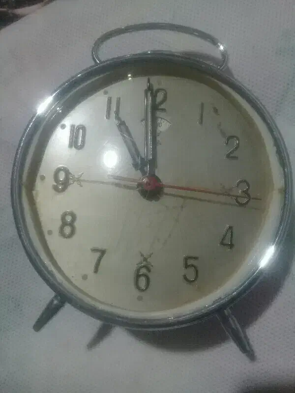 ساعت زنگی رومیزی قدیمی مارک الماس نشان.|ساعت|نهاوند, |دیوار