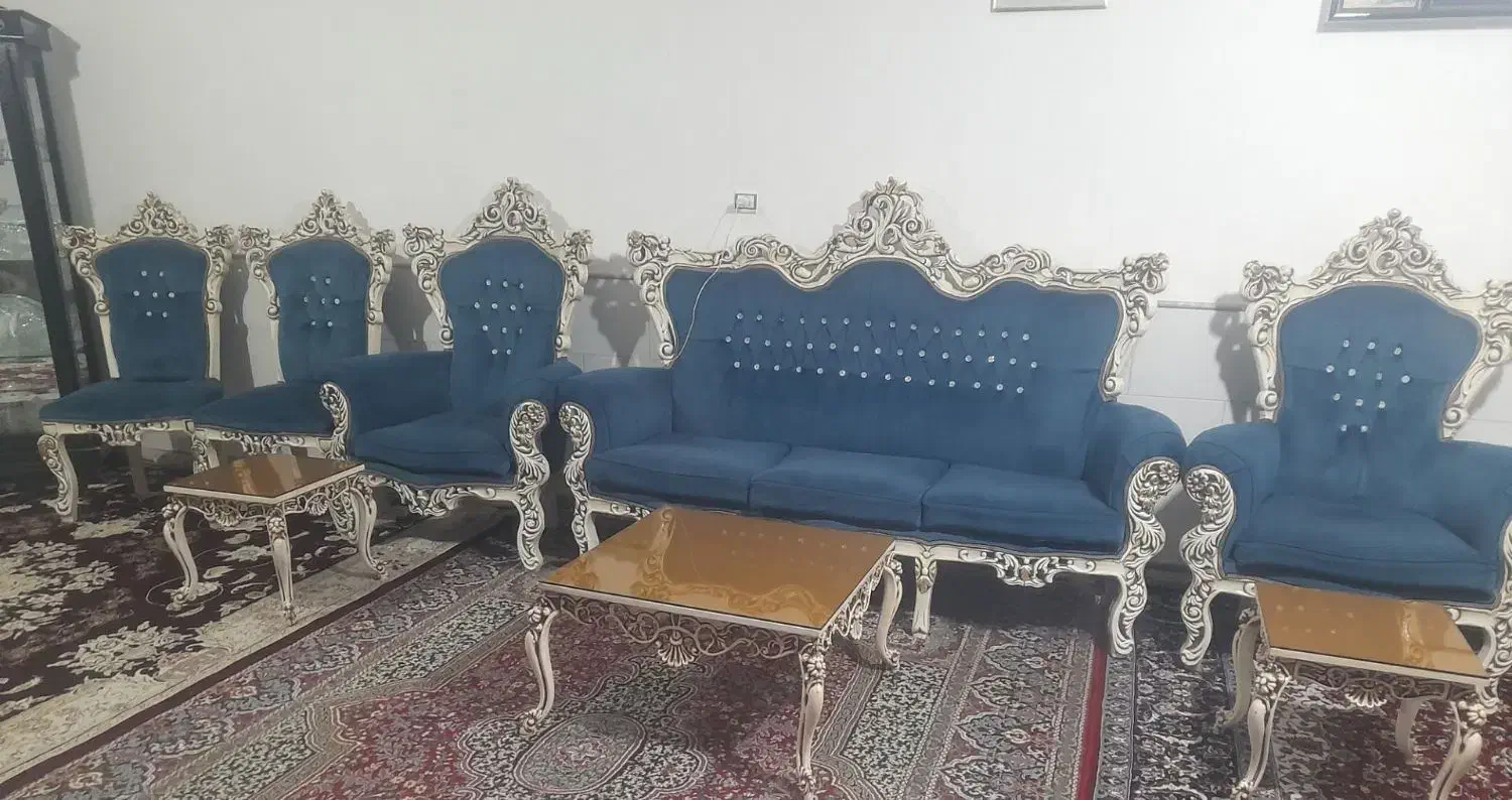 مبل ۹ نفره درحد نو و ۳تا عسلی|مبلمان خانگی و میز عسلی|رزن, |دیوار