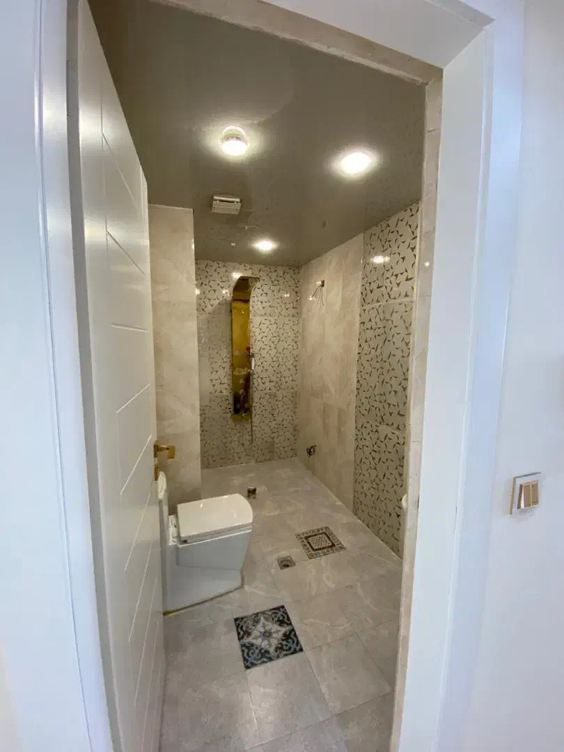 ۹۵متر/سالن سرتاسرپرده خور/کلیدنخورده/الماس چهارباغ