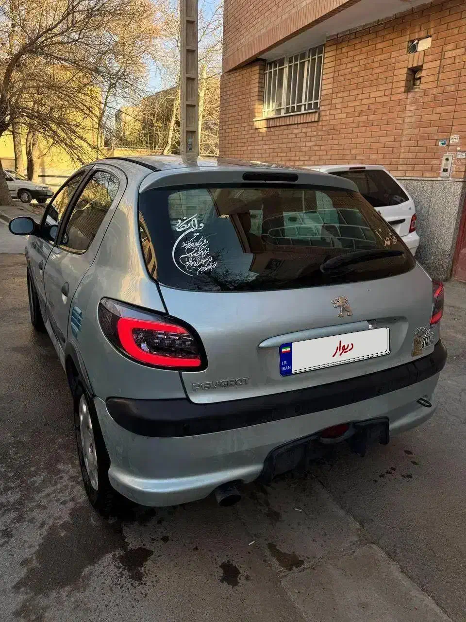 ماشین 206|خودرو سواری و وانت|خمینیشهر, |دیوار