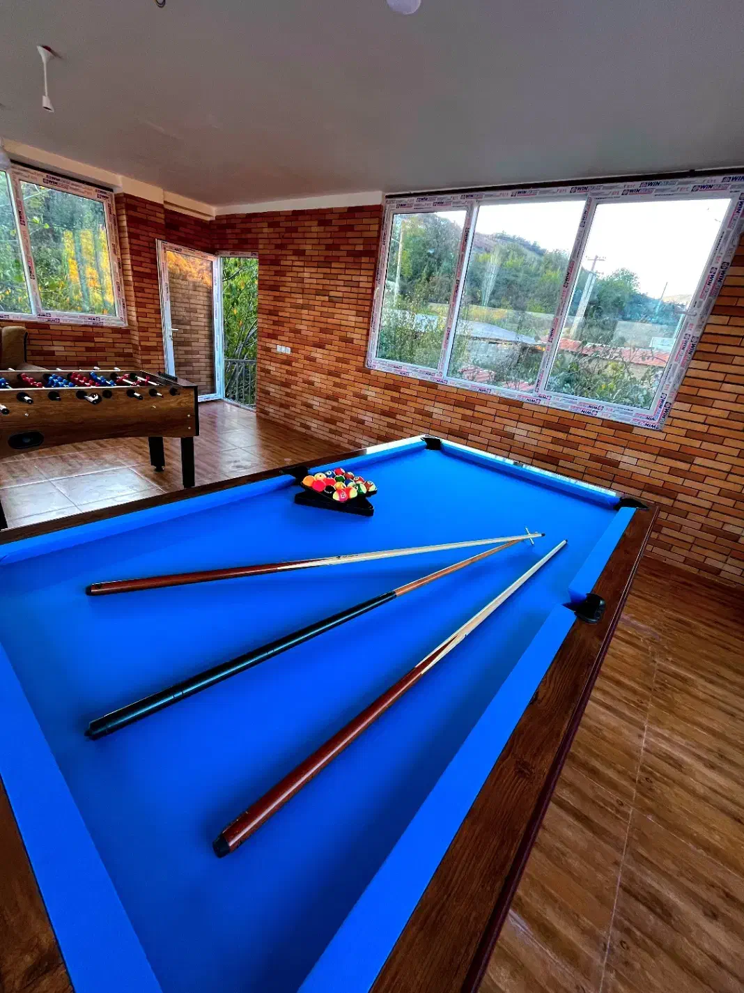 ویلا باغ استخردار|اجارهٔ کوتاه‌مدت ویلا و باغ|مینودشت, |دیوار