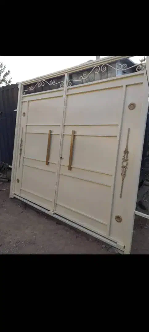 فروش انواع درب های حیاطی  سنگین قیمت مناسب|مصالح و تجهیزات ساختمان|نی‌ریز, |دیوار