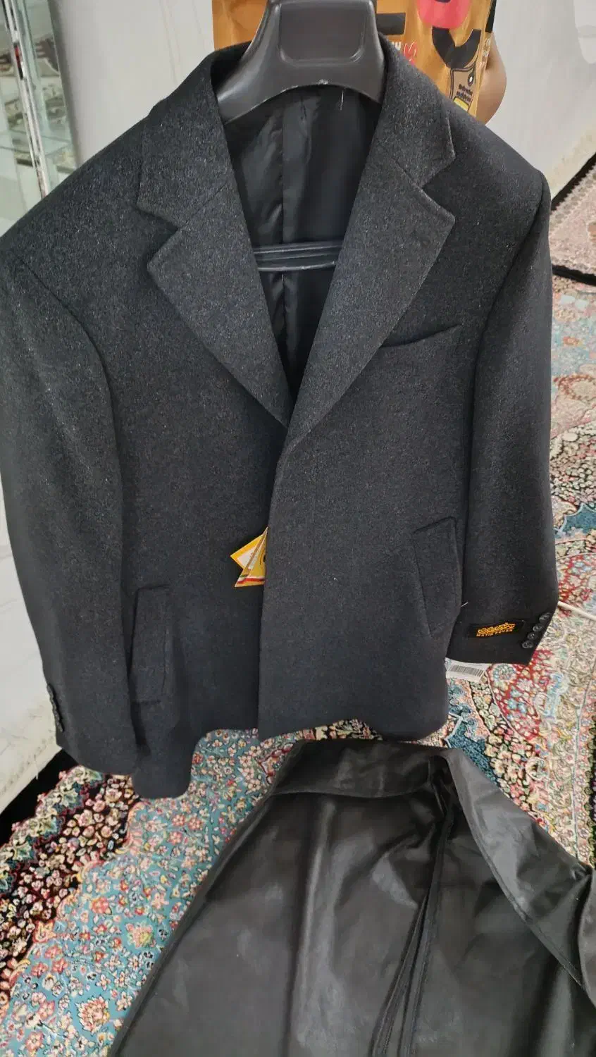 پالتو مردانه|لباس|بافت, |دیوار