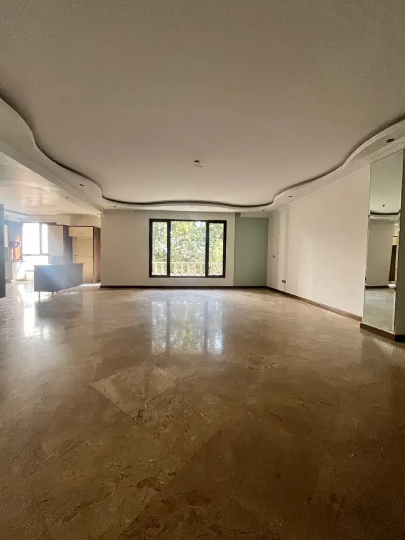 ۲۱۰متر آجودانیه فرمانیه/۳خواب/لابی/ویو مشجر