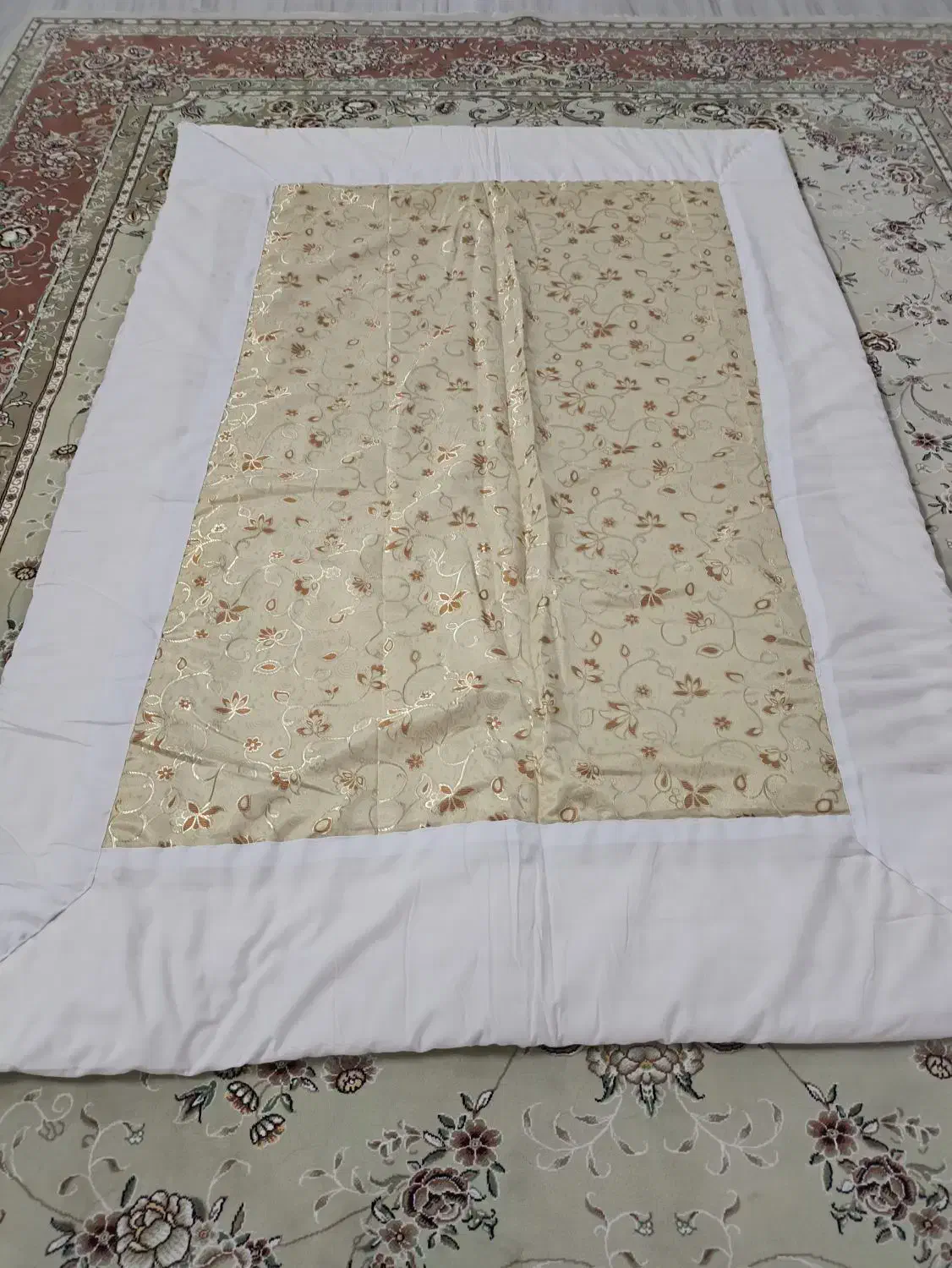 ۴ تا لحاف عروس|رختخواب، بالش، پتو|مشهد, شهرآرا|دیوار