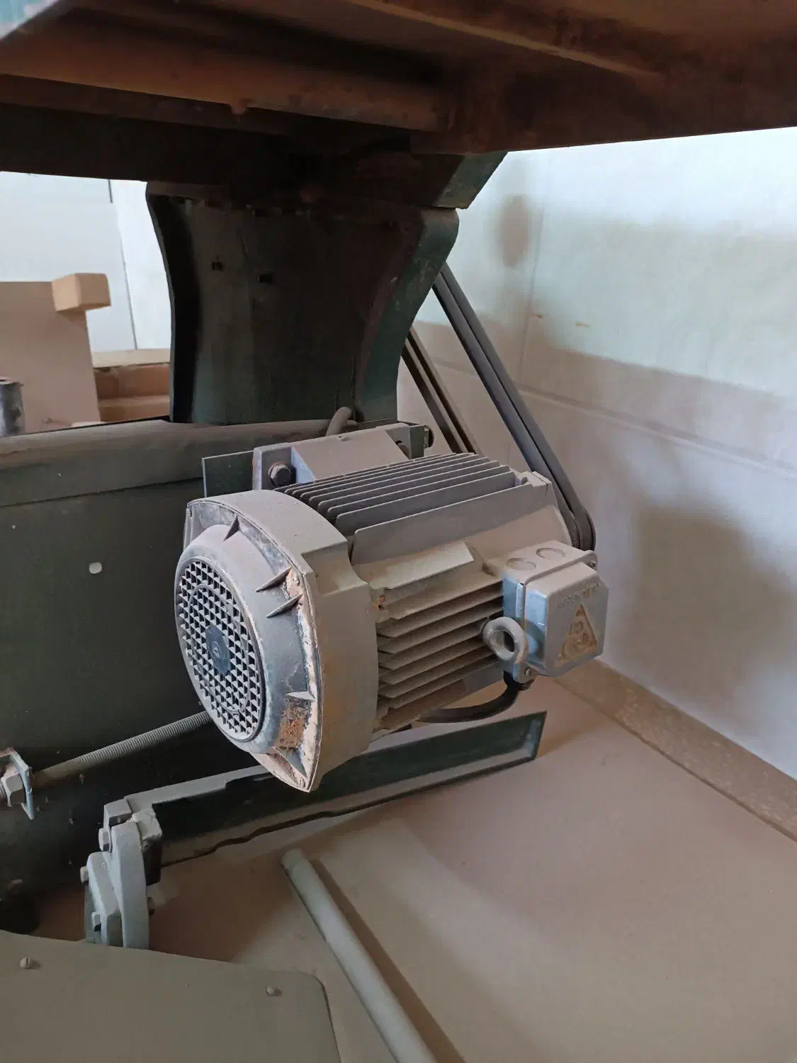 اره سه کاره نجاری سه فاز|ماشین‌آلات صنعتی|خورموج, |دیوار