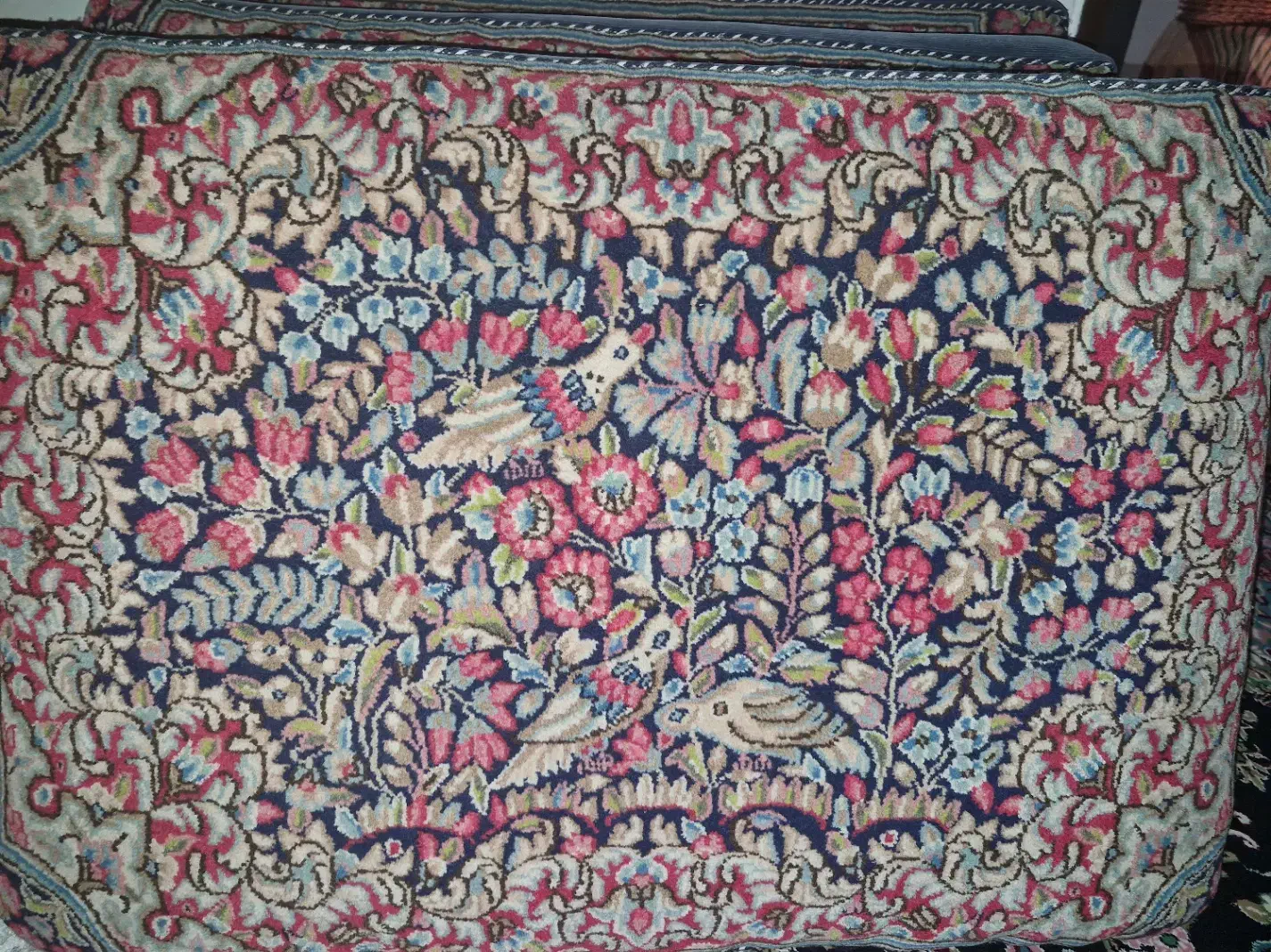 پشتی دستباف|پشتی|کرمان, |دیوار