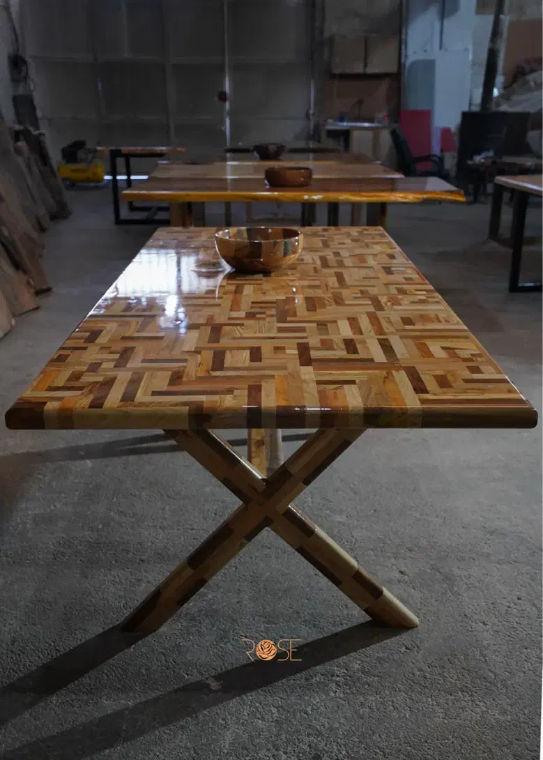 تولیدی وسایل چوبی|میز و صندلی غذاخوری|نوشهر, |دیوار