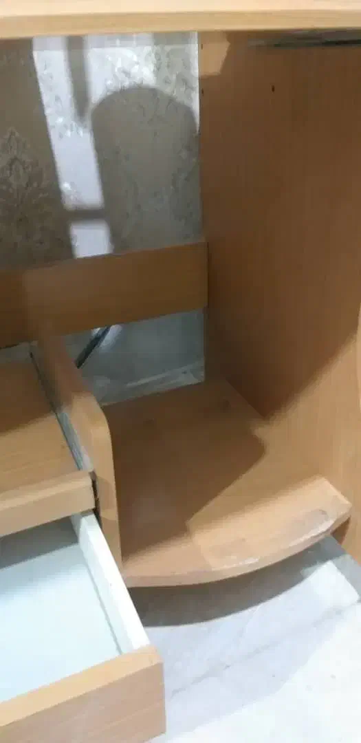 میز‌  کامپیوتر|میز تحریر و کامپیوتر|نسیم‌شهر, |دیوار