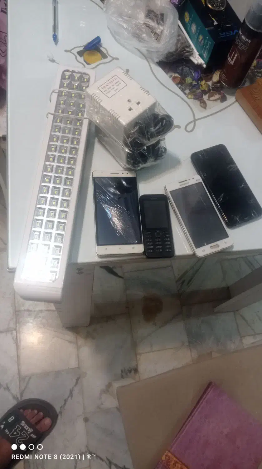 موبایل چراغ قوه مبدل برق 220 ب 110|موبایل|گنبد کاووس, |دیوار