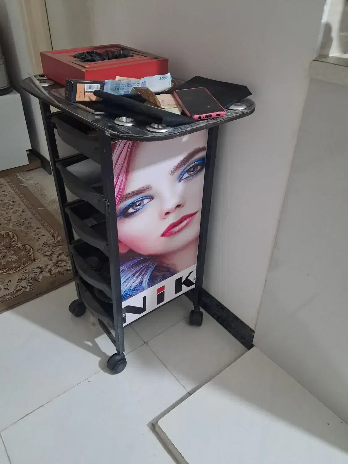 صندلی وترولی|آرایشگاه و سالنهای زیبایی|کرج, حصارک پایین|دیوار