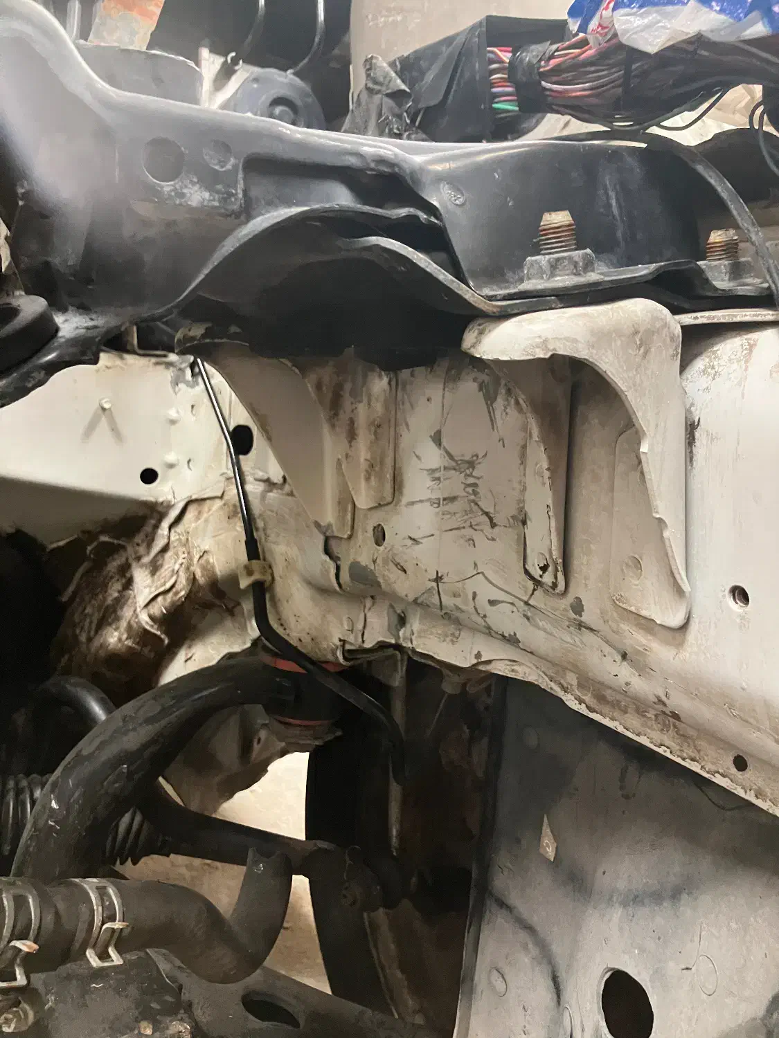 مزدا۳تصادفی|خودرو سواری و وانت|سلمانشهر, |دیوار