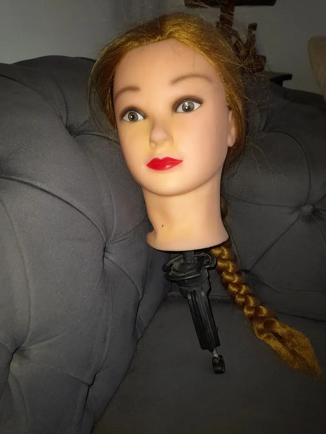 سر مانکن|آرایشگاه و سالنهای زیبایی|نیشابور, خیام|دیوار