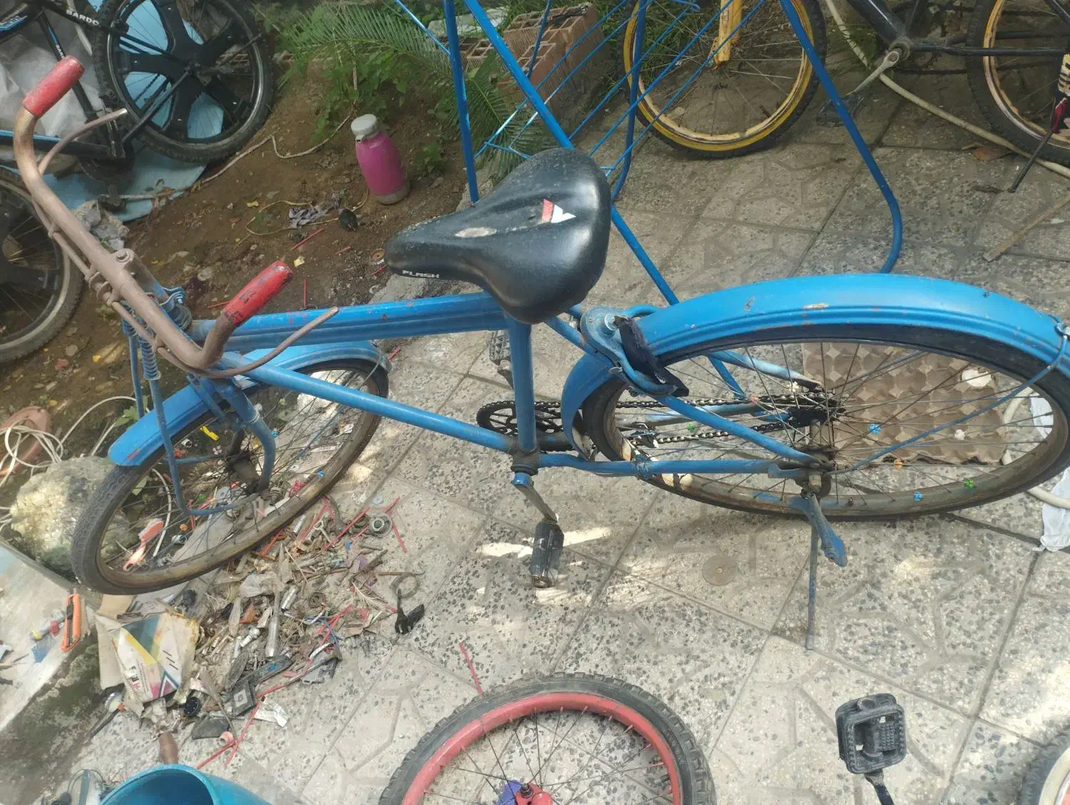 دوچرخه. ۲۴وکوهستان. دنده. ای|دوچرخه، اسکیت، اسکوتر|قائم‌شهر, |دیوار