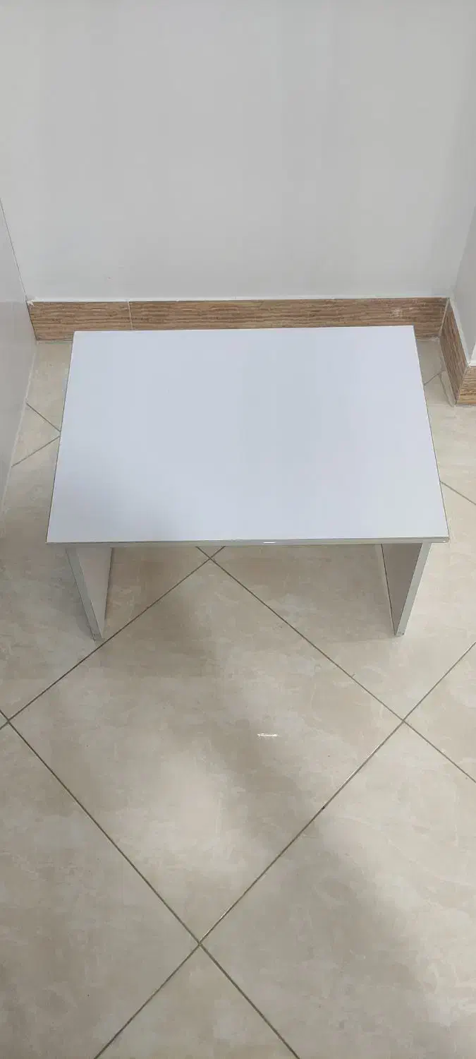 میز تحریر زمینی بدون پایه|میز تحریر و کامپیوتر|سنندج, |دیوار