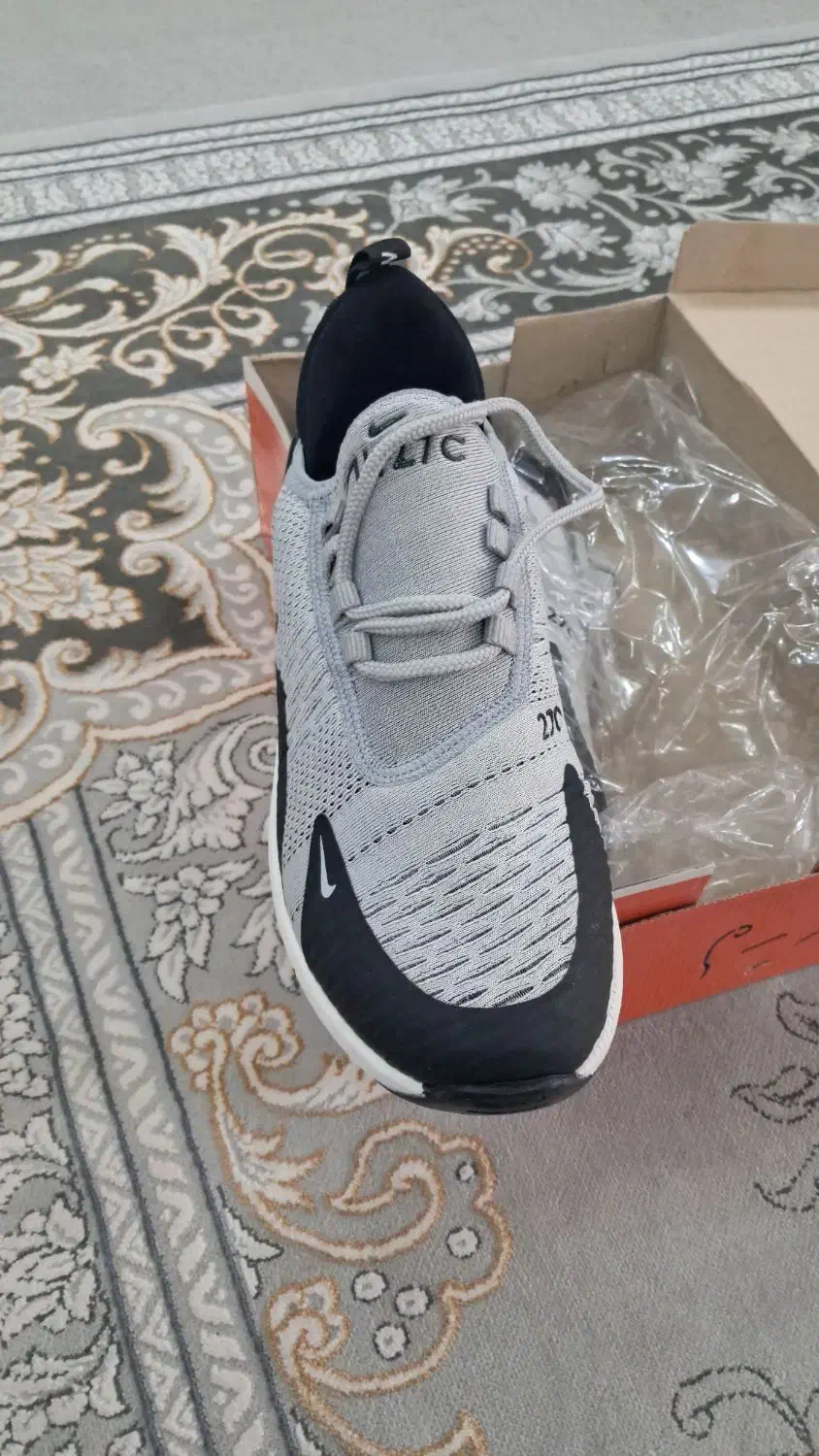 کفش اسپرت...شیک و راحت|کیف، کفش، کمربند|مبارکه, |دیوار