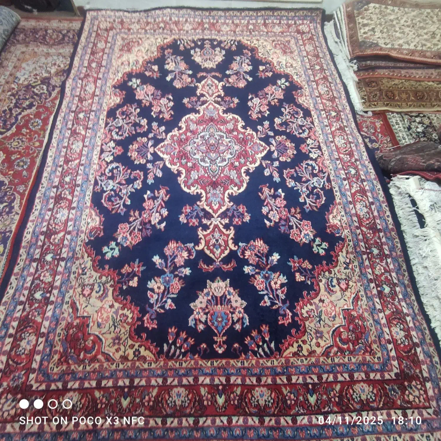 شش متری تک|فرش|کرمانشاه, |دیوار