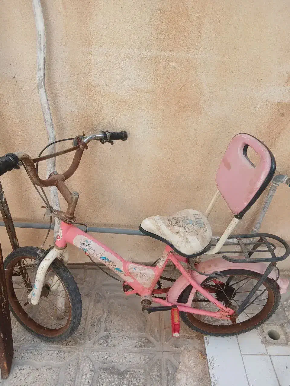 درب وچهارچوب دوچرخه ۱۲ فوتبال دستی ومیز تدریس|دوچرخه، اسکیت، اسکوتر|برازجان, |دیوار