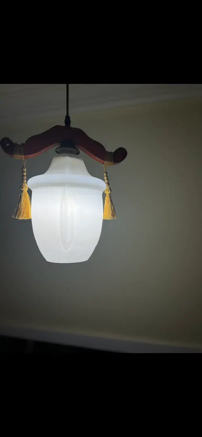 لوستر جفت|لوستر و چراغ آویز|بندر گناوه, |دیوار