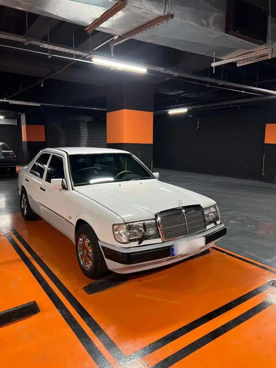 بنز w124|خودرو کلاسیک|لاهیجان, حاجی آباد|دیوار