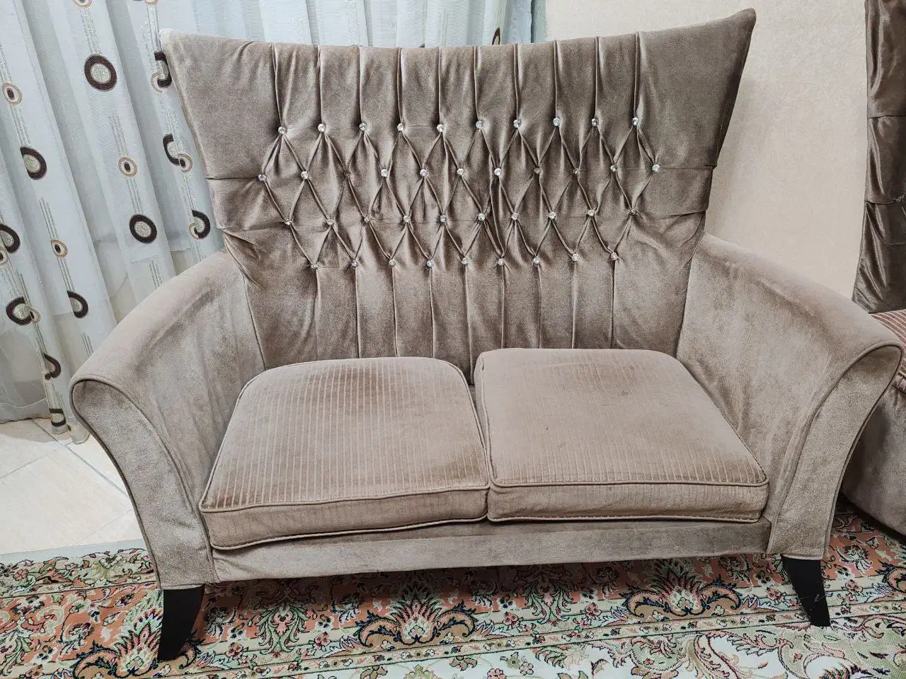 مبل راحتی نه نفره|مبلمان خانگی و میز عسلی|نیشابور, هفده شهریور|دیوار