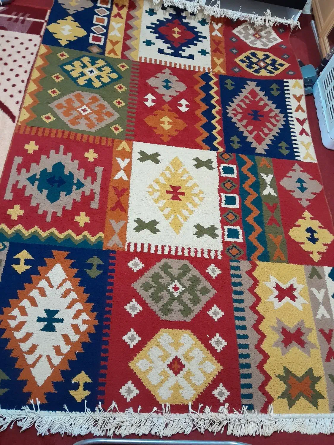 فرش ماشینی ۴در۲ سالم|فرش|قزوین, |دیوار