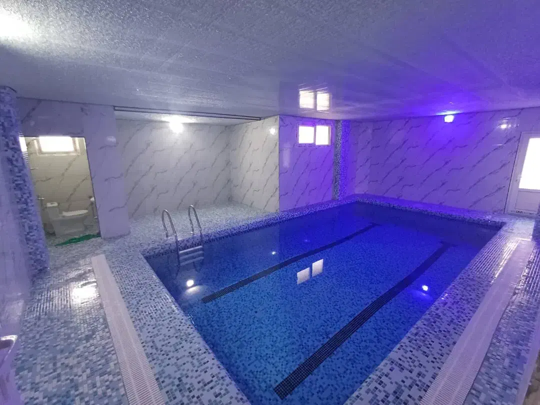 استخردار یه خواب نمک ابرود لوکس|اجارهٔ کوتاه‌مدت ویلا و باغ|چالوس, |دیوار