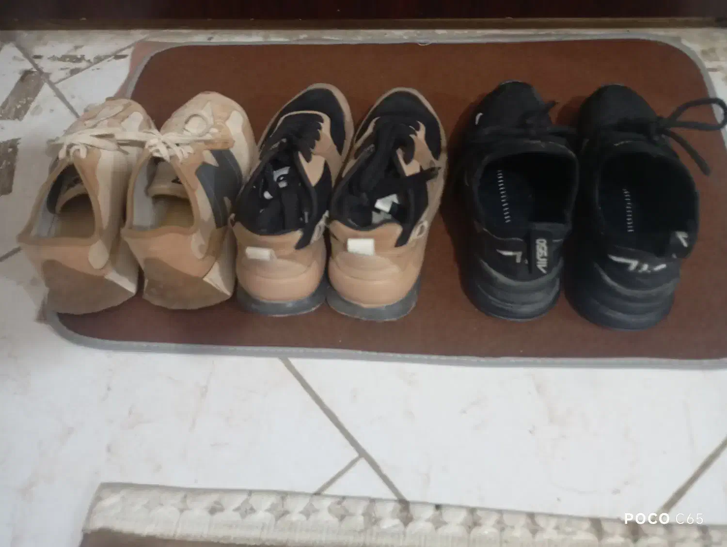 کتونی زنونه|کیف، کفش، کمربند|فومن, |دیوار