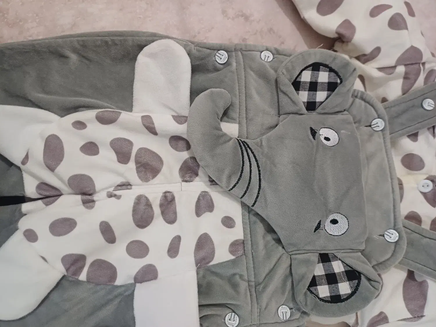 کاپشن|کفش و لباس بچه|فردیس, شهرک ارم|دیوار