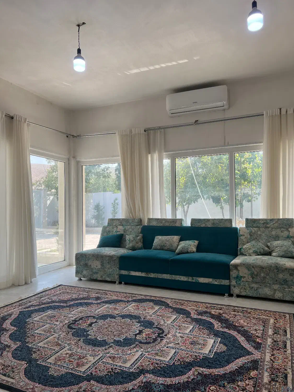 اجاره باغ روزانه/ماهانه/ابتدای صدرا|اجارهٔ کوتاهمدت ویلا و باغ|شیراز, علوم پزشکی|دیوار