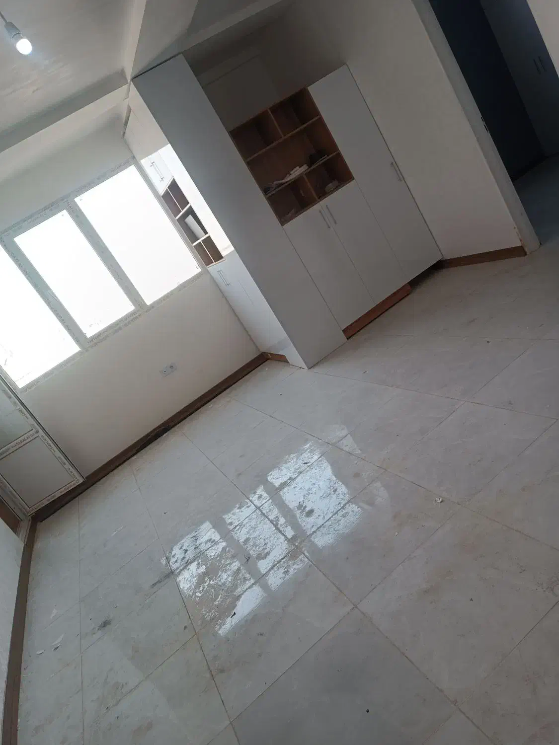 دوخابه با پارکینگ و اسانسور|اجارهٔ آپارتمان|شیراز, کوشک میدان|دیوار