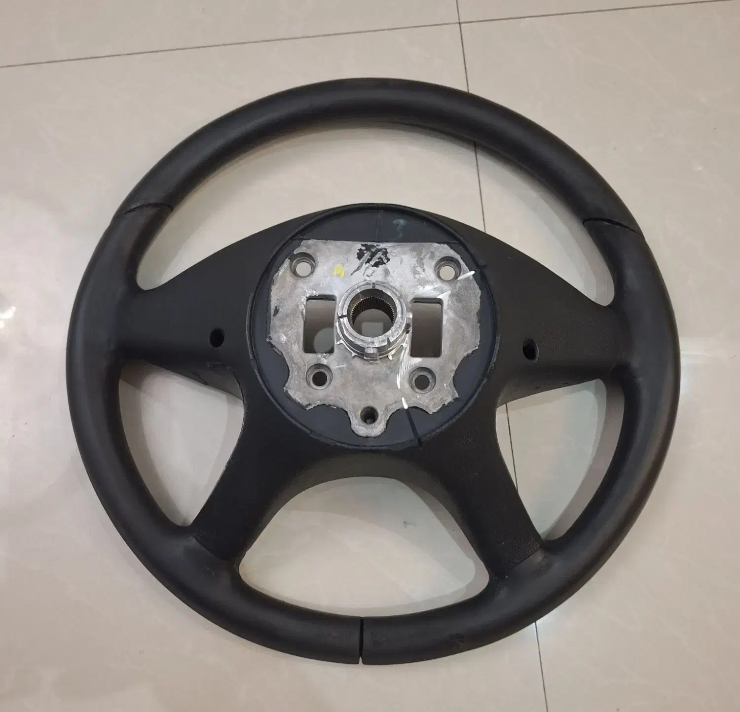 غربیلک فرمان مرسدس بنز W204|قطعات یدکی و لوازم جانبی|تهران, سازمان برنامه جنوبی|دیوار