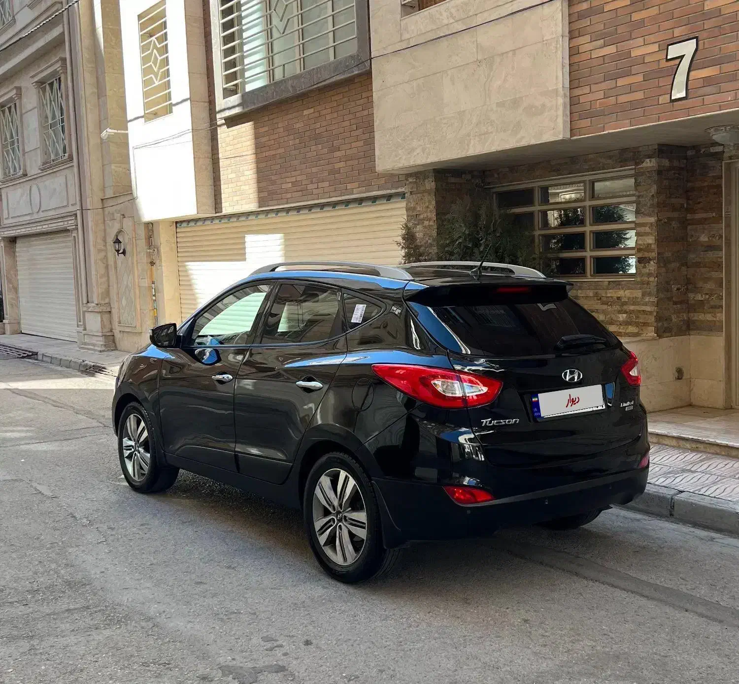 توسان ۲۰۱۵ درجه۱ استثنایی|خودرو سواری و وانت|اردبیل, |دیوار