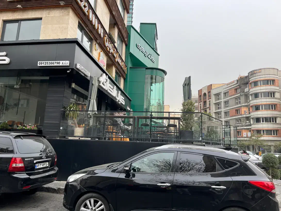 اجاره مغازه ۳۲۰متری فرمانیه/کافه/فست فود/تراس|اجارهٔ مغازه و غرفه|تهران, فرمانیه|دیوار