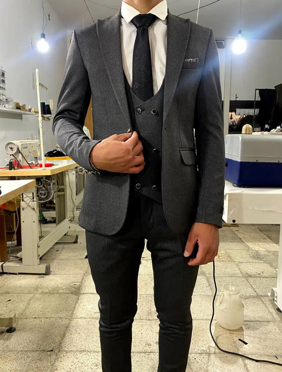 کت و شلوار مجلسی و دامادی در تولیدی...|لباس|قم, باغ شریفی|دیوار