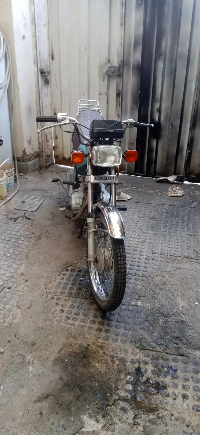 موتور سیکلت هوندا سنددار|موتورسیکلت|بومهن, |دیوار
