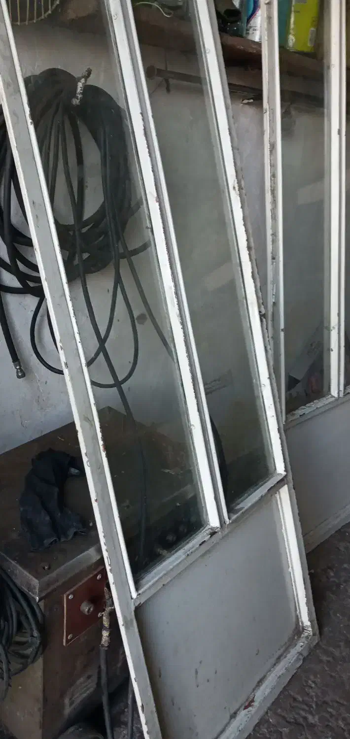 درب آهنی|مصالح و تجهیزات ساختمان|همدان, |دیوار