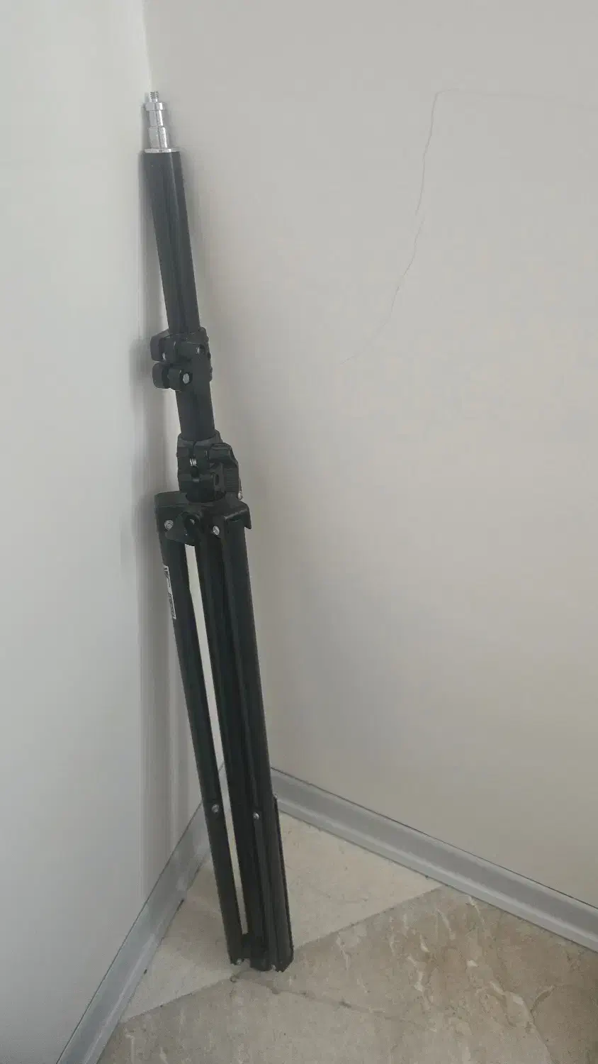 سه پایه نور ویفنگ مدل wt-806|دوربین عکاسی و فیلم‌برداری|کرج, گوهردشت|دیوار